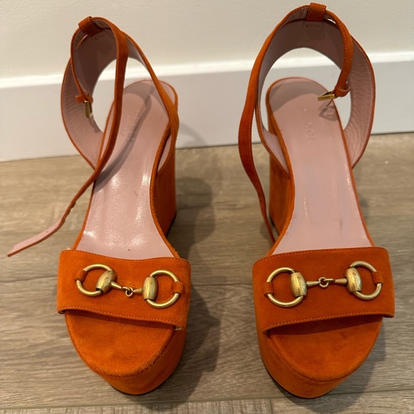 Gucci Suede Wedge Heels Orange - Picture 2 of 5